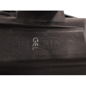 Recambio de faro derecho para kia sportage iii (sl) 1.7 crdi referencia OEM IAM 921023WXXX OBSERVAR FOTOS SIN LUZ DIURNA