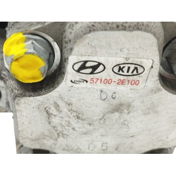 Recambio de bomba direccion para kia sportage 2.7 cat referencia OEM IAM 571002E100  