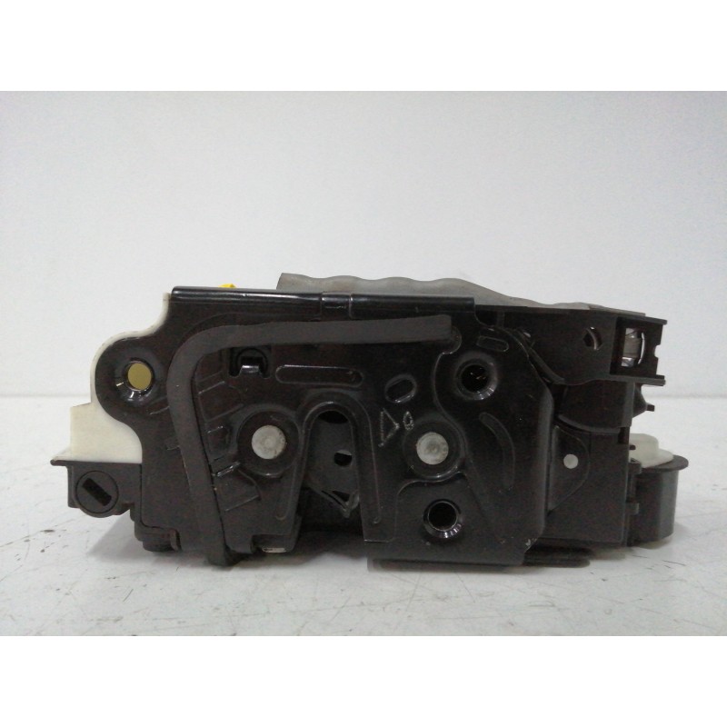 Recambio de cerradura puerta trasera derecha para skoda fabia (5j2 ) 1.6 tdi referencia OEM IAM 1S4839016B  