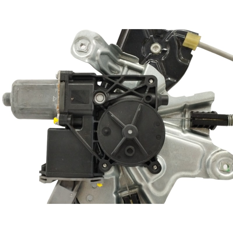 ELEVALUNAS DELANTERO DERECHO 964838108 966432103