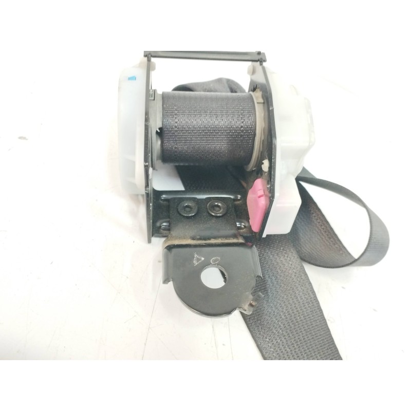 CINTURON SEGURIDAD TRASERO DERECHO