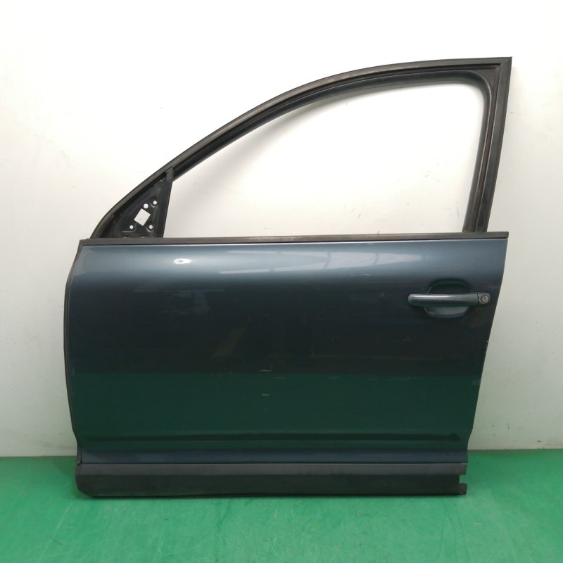 Recambio de puerta delantera izquierda para volkswagen touareg (7la) 2.5 tdi referencia OEM IAM  OBSERVAR FOTOS 