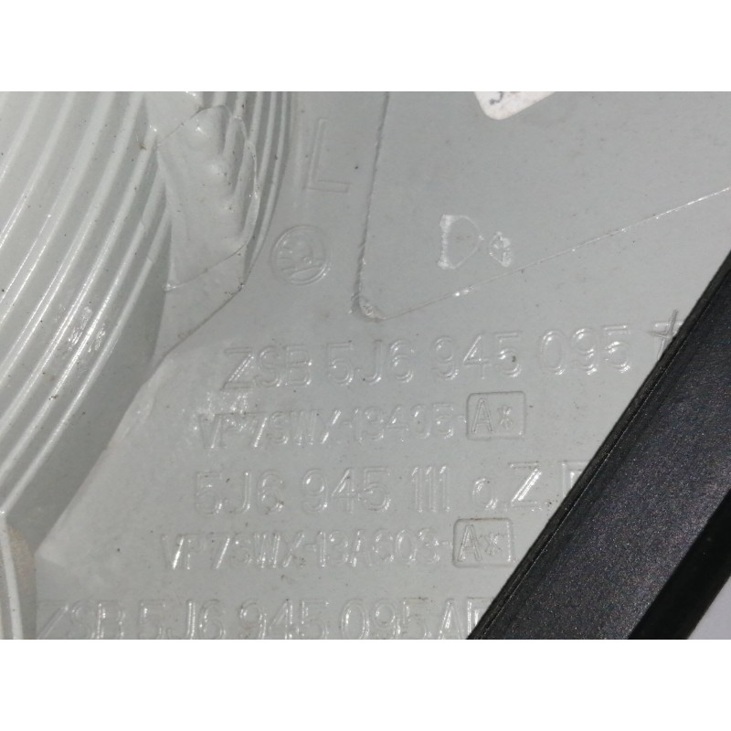 PILOTO TRASERO IZQUIERDO