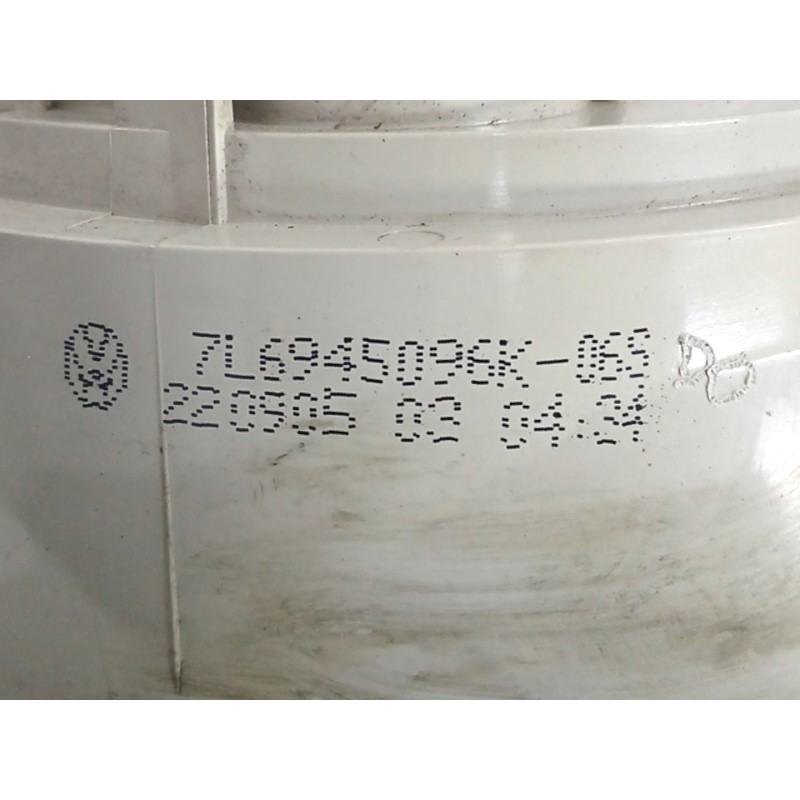 PILOTO TRASERO DERECHO OBSERVAR FOTO