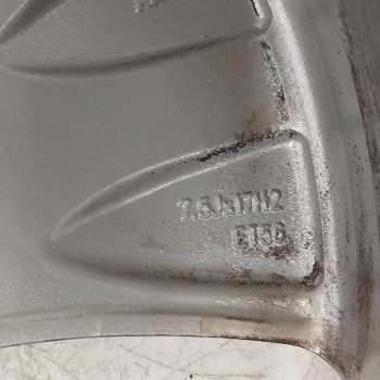 Recambio de llanta para audi a3 (8p) 1.9 tdi referencia OEM IAM 8P0601025C 7,5JX17H2 ET56 5H 5X112