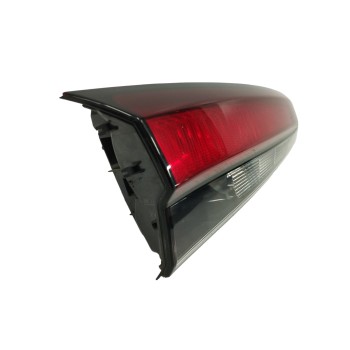 Recambio de piloto trasero izquierdo interior para fiat tipo ii (357) fam 1.4 cat (gpl) referencia OEM IAM 0520977240  