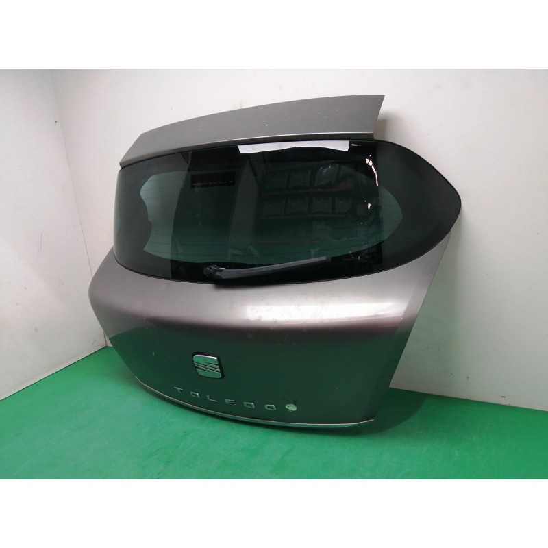 PORTON TRASERO OBSERVAR FOTOS