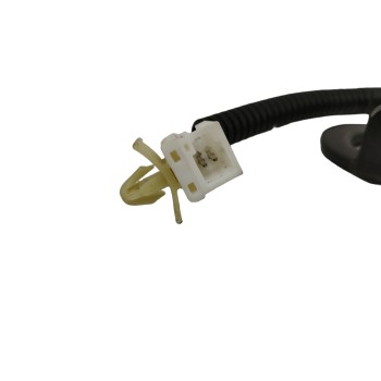Recambio de enganche cinturon izquierdo para hyundai tucson 1.6 cat referencia OEM IAM 89830D7000TRY TRASERO 