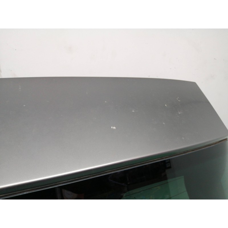 PORTON TRASERO OBSERVAR FOTOS