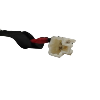 Recambio de enganche cinturon central para hyundai tucson 1.6 cat referencia OEM IAM 89860D7000TRY  