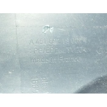 Recambio de faldon lateral para smart fortwo coupé (451) 1.0 (451.331, 451.380) referencia OEM IAM A4516921800 LADO DERECHO 