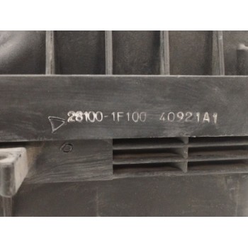 Recambio de filtro aire para kia sportage 2.7 cat referencia OEM IAM 281001F100  
