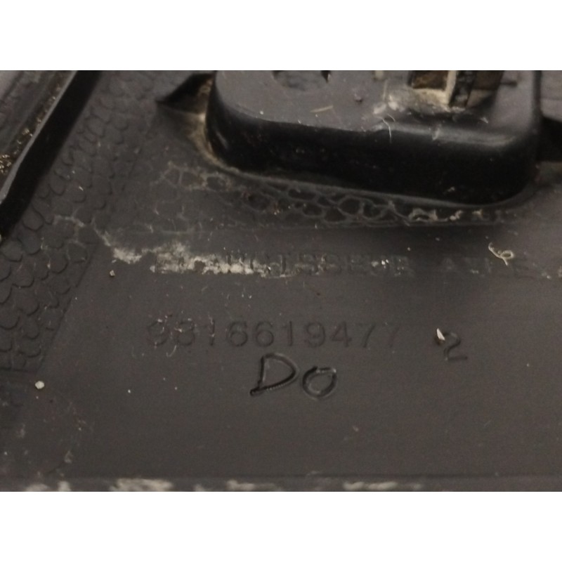 ALETIN DELANTERO IZQUIERDO PARTE DE ALETA