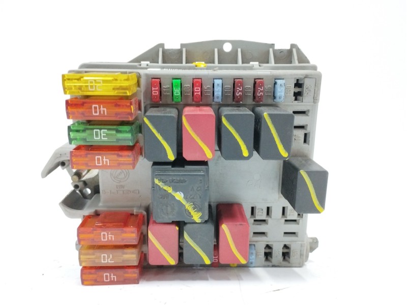 Recambio de caja reles / fusibles para fiat doblo cargo (223) 1.9 jtd cat referencia OEM IAM 51763772  