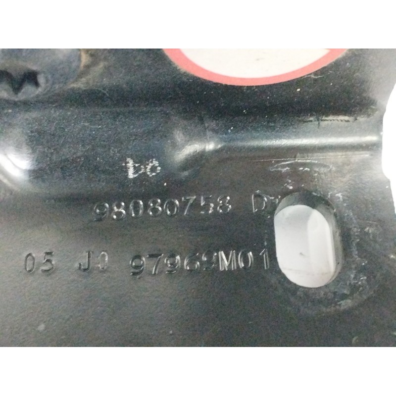 SOPORTE / GUIA PUERTA CORREDERA LATERAL DERECHA INFERIOR