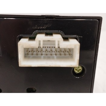 Recambio de mando elevalunas delantero izquierdo para hyundai i30 1.6 crdi cat referencia OEM IAM 935702L000  