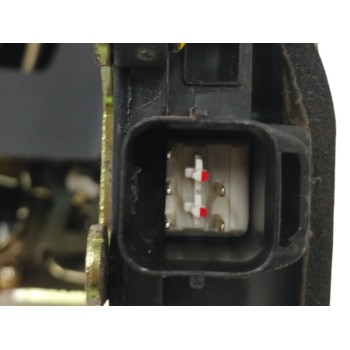 Recambio de cerradura puerta trasera derecha para kia sportage 2.7 cat referencia OEM IAM 814201F010  