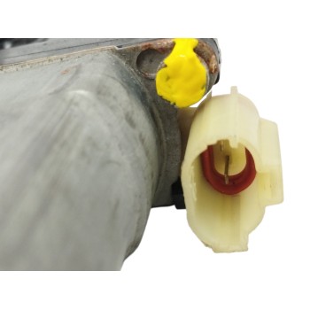 Recambio de motor elevalunas delantero izquierdo para kia sportage 2.7 cat referencia OEM IAM 3130034192  