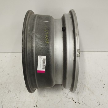 Recambio de llanta para jeep cherokee (xj) 2.5 turbodiesel referencia OEM IAM 5FV63S4A 15X7J 5H 5X115