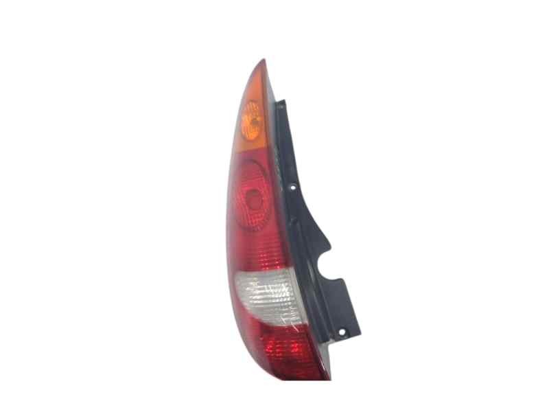 Recambio de piloto trasero izquierdo para nissan almera tino (v10) 2.2 dci referencia OEM IAM   