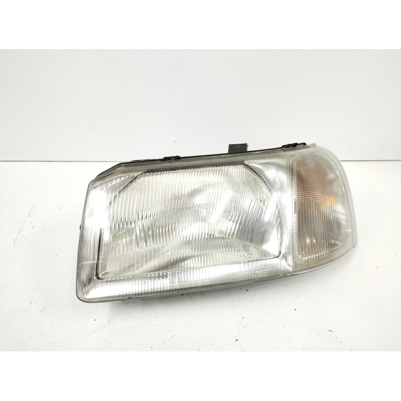 Recambio de faro izquierdo para land rover freelander (ln) 2.0 td4 cat referencia OEM IAM 89025904  
