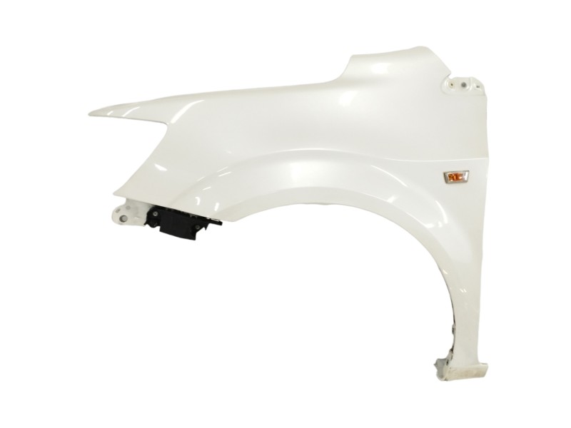Recambio de aleta delantera izquierda para chevrolet aveo berlina hatchback 1.4 cat referencia OEM IAM   