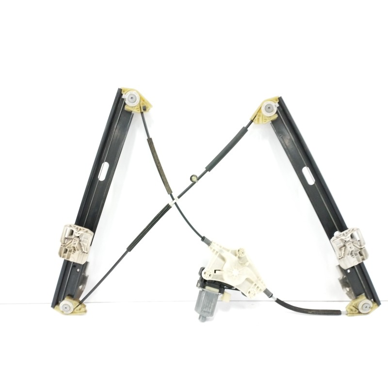 ELEVALUNAS DELANTERO DERECHO 5Q0959802B