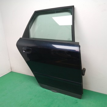 Recambio de puerta trasera derecha para audi a4 avant (8e) 1.9 tdi (96kw) referencia OEM IAM  OBSERVAR FOTOS 