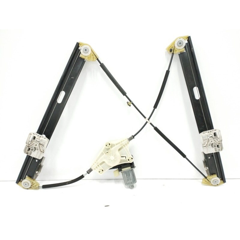 ELEVALUNAS DELANTERO IZQUIERDO 5Q0959801B