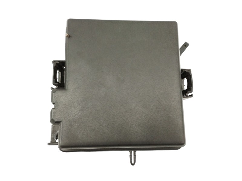 Recambio de caja reles / fusibles para hyundai tucson 1.6 cat referencia OEM IAM 91441D7553 Recambio de caja reles / fusibles para hyundai tucson 1.6 cat referencia OEM IAM 91441D7553
