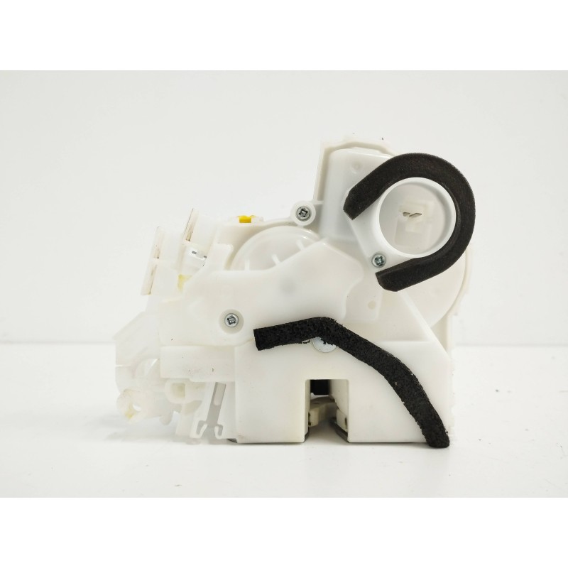 CERRADURA PUERTA DELANTERA DERECHA