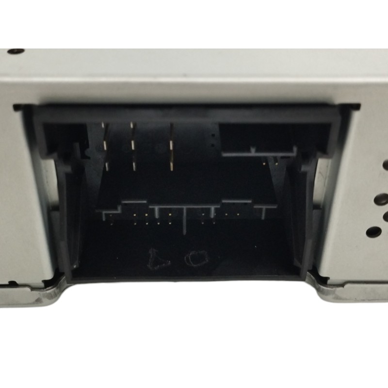 PANTALLA MULTIFUNCION