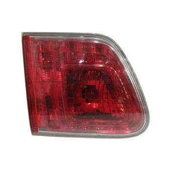 PILOTO TRASERO IZQUIERDO INTERIOR 8159105110 