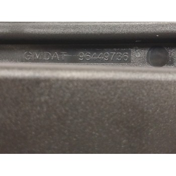 Recambio de apoyabrazos central para chevrolet epica 2.5 cat referencia OEM IAM 96449736  