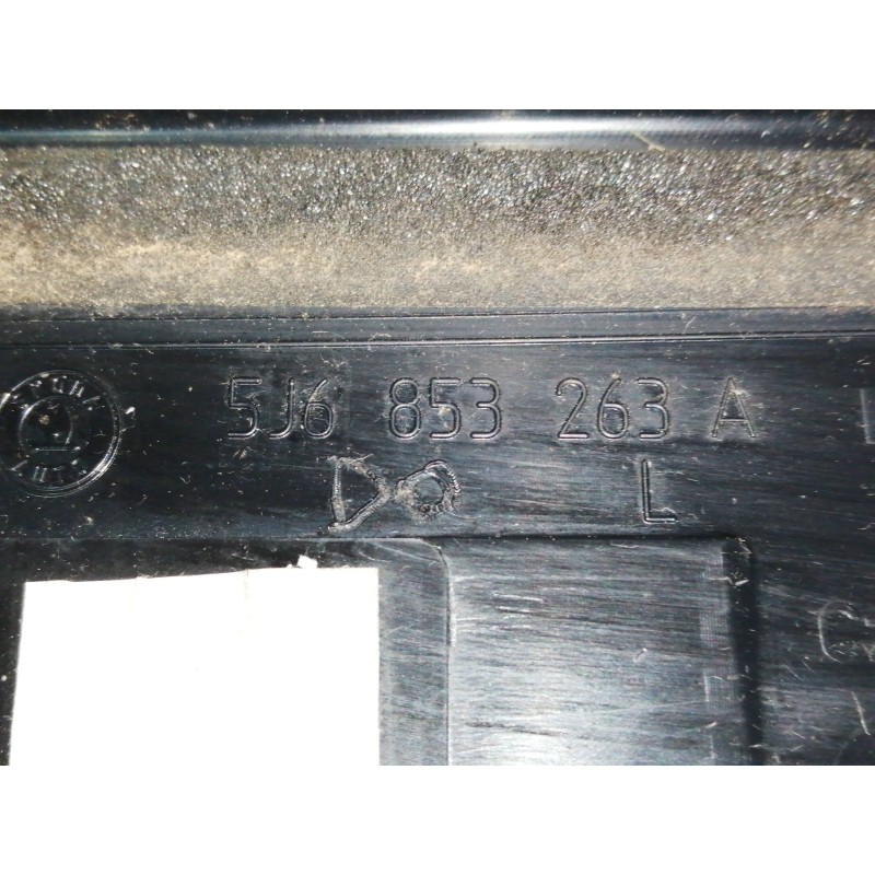 MOLDURA LADO IZQUIERDO