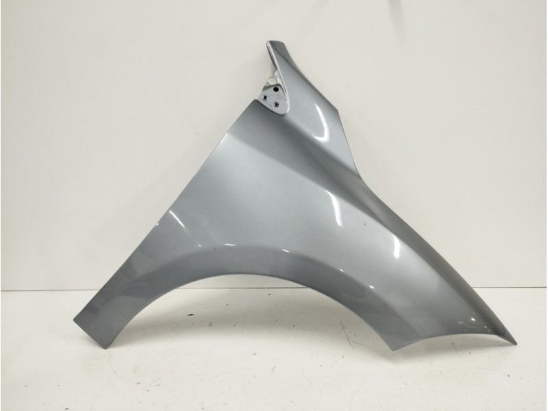 Recambio de aleta delantera derecha para renault megane iii berlina 5 p 1.6 16v referencia OEM IAM   