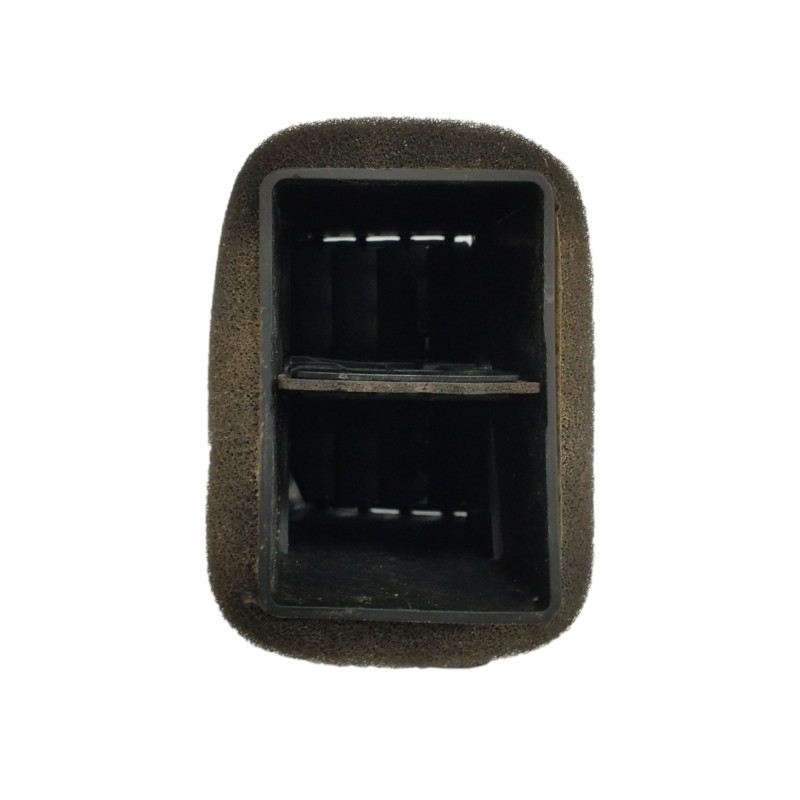 REJILLA AIREADORA DELANTERA DERECHA