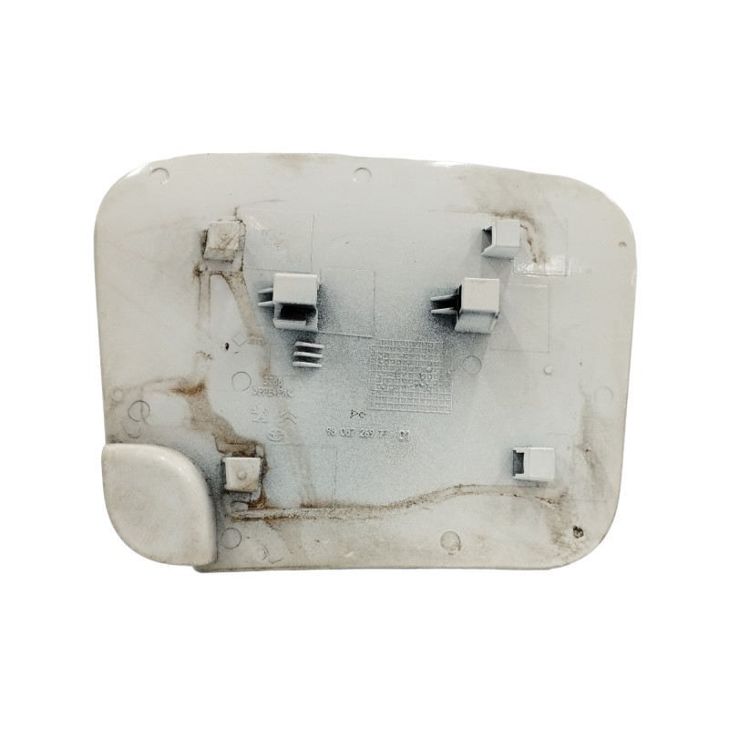 TAPA EXTERIOR COMBUSTIBLE