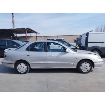 Recambio de carroceria corte para hyundai lantra berlina (rd) 1.9 diesel cat referencia OEM IAM   