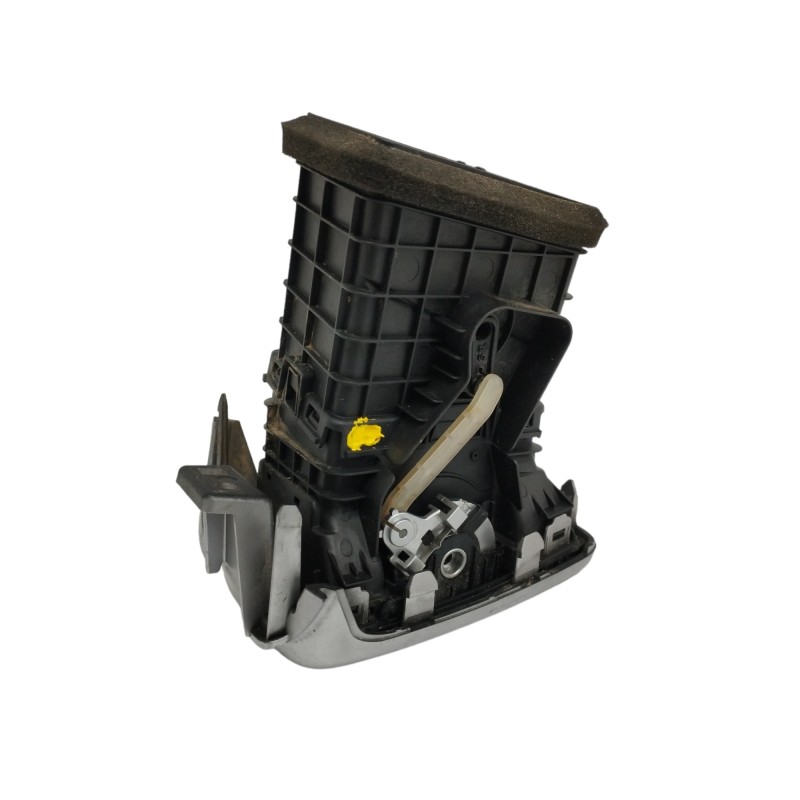 REJILLA AIREADORA DELANTERA DERECHA