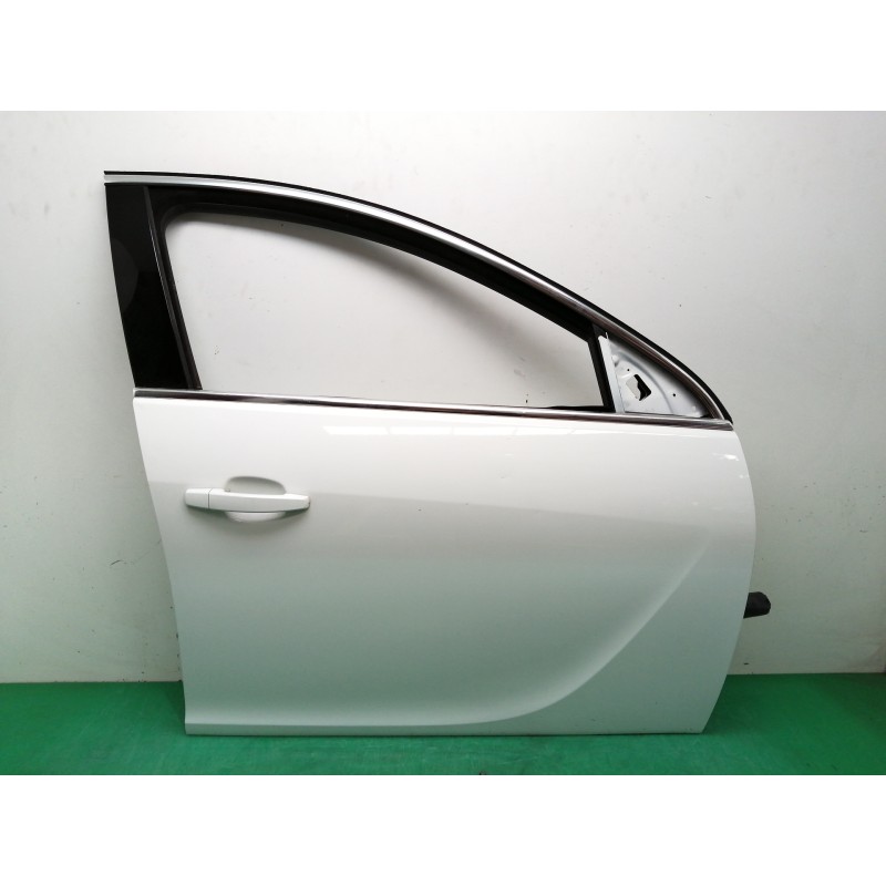 Recambio de puerta delantera derecha para opel insignia berlina 2.0 16v cdti referencia OEM IAM  OBSERVAR FOTOS 