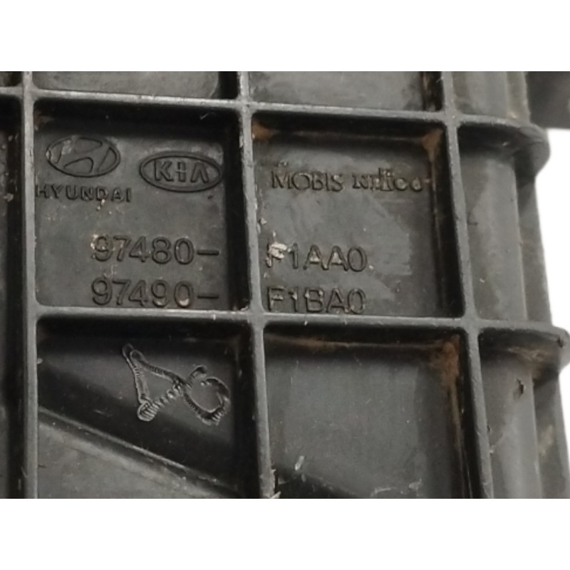 REJILLA AIREADORA DELANTERA IZQUIERDA