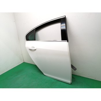 Recambio de puerta trasera derecha para opel insignia berlina 2.0 16v cdti referencia OEM IAM  OBSERVAR FOTOS 