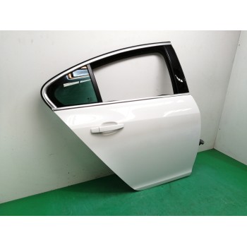 Recambio de puerta trasera derecha para opel insignia berlina 2.0 16v cdti referencia OEM IAM  OBSERVAR FOTOS 