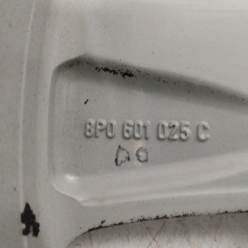 Recambio de llanta para audi a3 (8p) 1.9 tdi referencia OEM IAM 8P0601025C 7,5JX17H2 ET56 5H 5X112