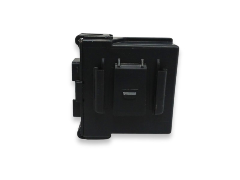 Recambio de modulo electronico para nissan x-trail (t32) 1.3 16v cat referencia OEM IAM 476A07FY0A  