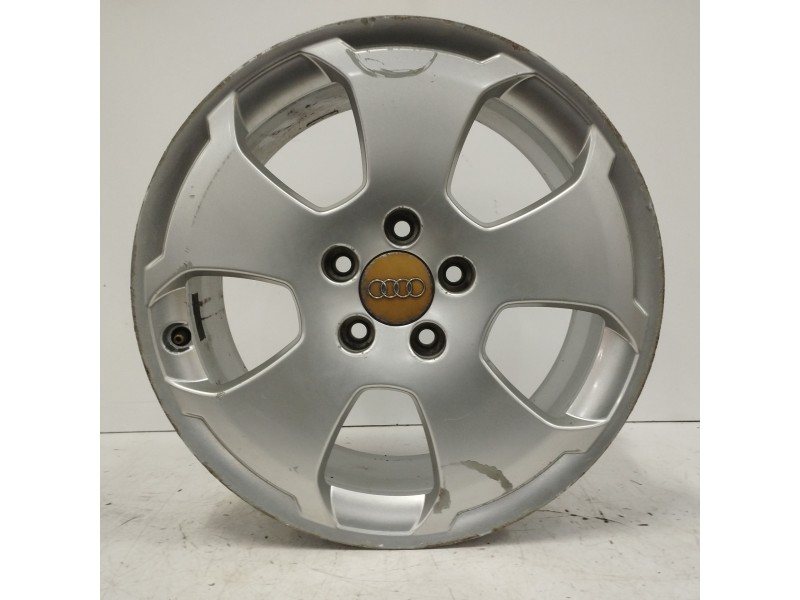 Recambio de llanta para audi a3 (8p) 1.9 tdi referencia OEM IAM 8P0601025C 7,5JX17H2 ET56 5H 5X112