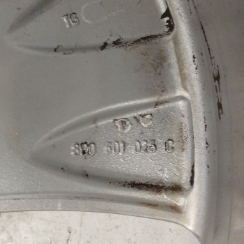 Recambio de llanta para audi a3 (8p) 1.9 tdi referencia OEM IAM 8P0601025C 7,5JX17H2 ET56 5H 5X112