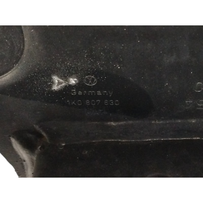 REFUERZO PARAGOLPES TRASERO