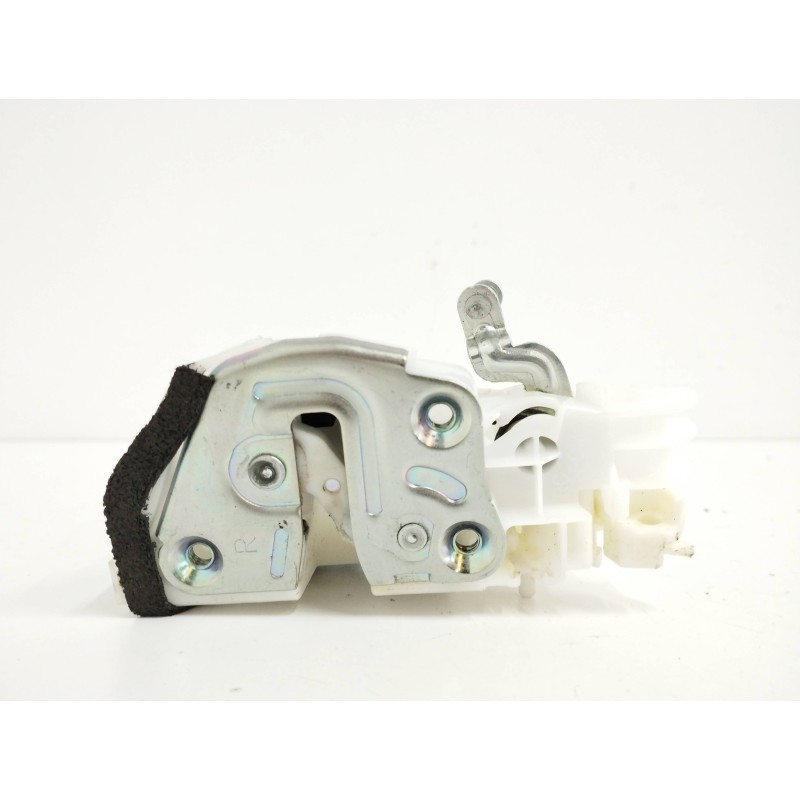 Recambio de cerradura puerta trasera derecha para suzuki vitara 1.0 12v boosterjet cat referencia OEM IAM 8230154P01  
